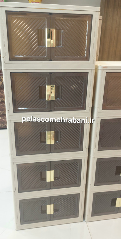 وانیلی ۵ طبقه