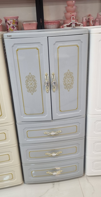 کمد ۳ کشو طرح ممبران رنگ طوسی